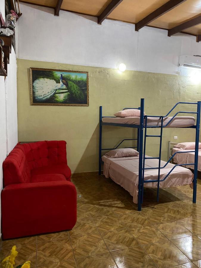 Mauras Tropical Mini Hostel & Tours Paquera Buitenkant foto