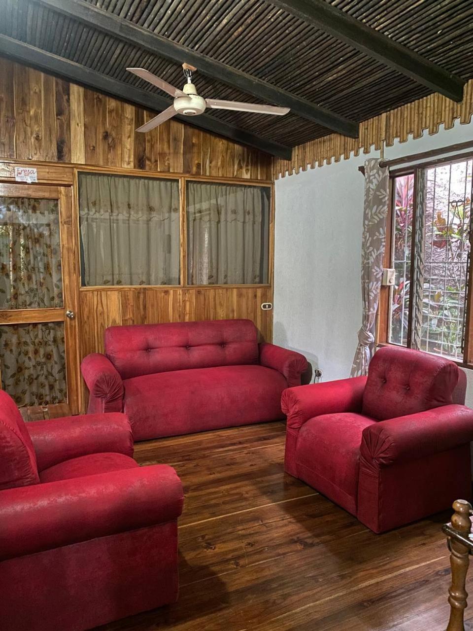 Mauras Tropical Mini Hostel & Tours Paquera Buitenkant foto